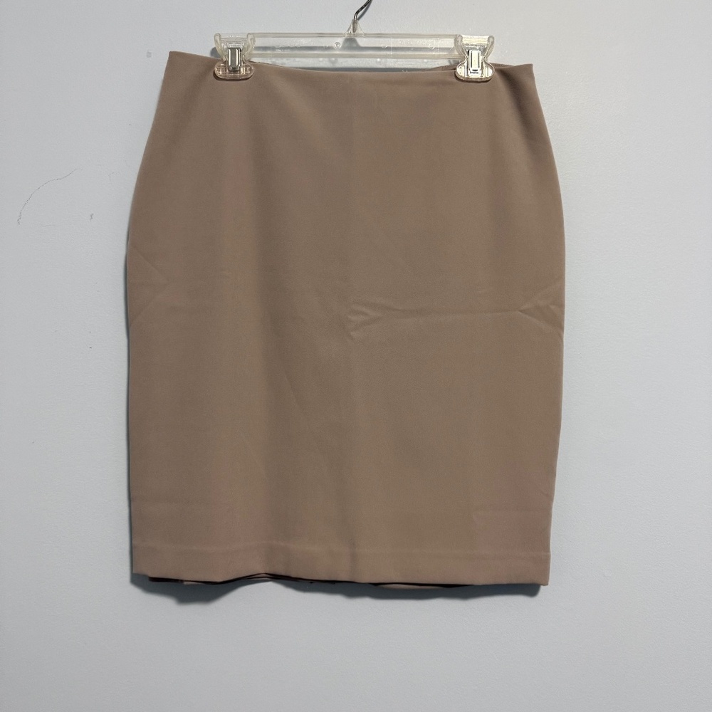 Adrianna Papell women's Bi-Stretch pencil skirt in Dove color‎ size 8